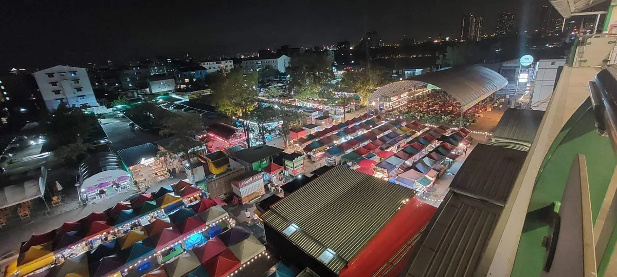 ตลาดต้นไทร แบริ่ง Tonsai Market