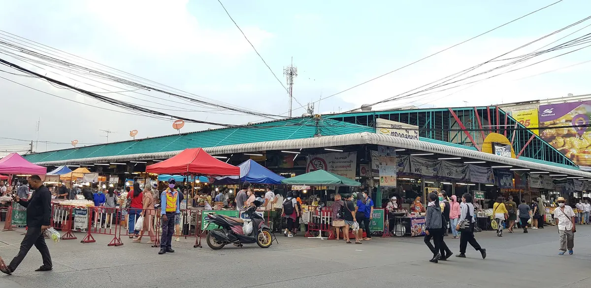 ตลาดมีนบุรี