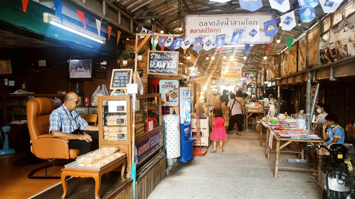 ตลาดอิงน้ำสามโคก ชุมชนตลาดเก่าบางเตย