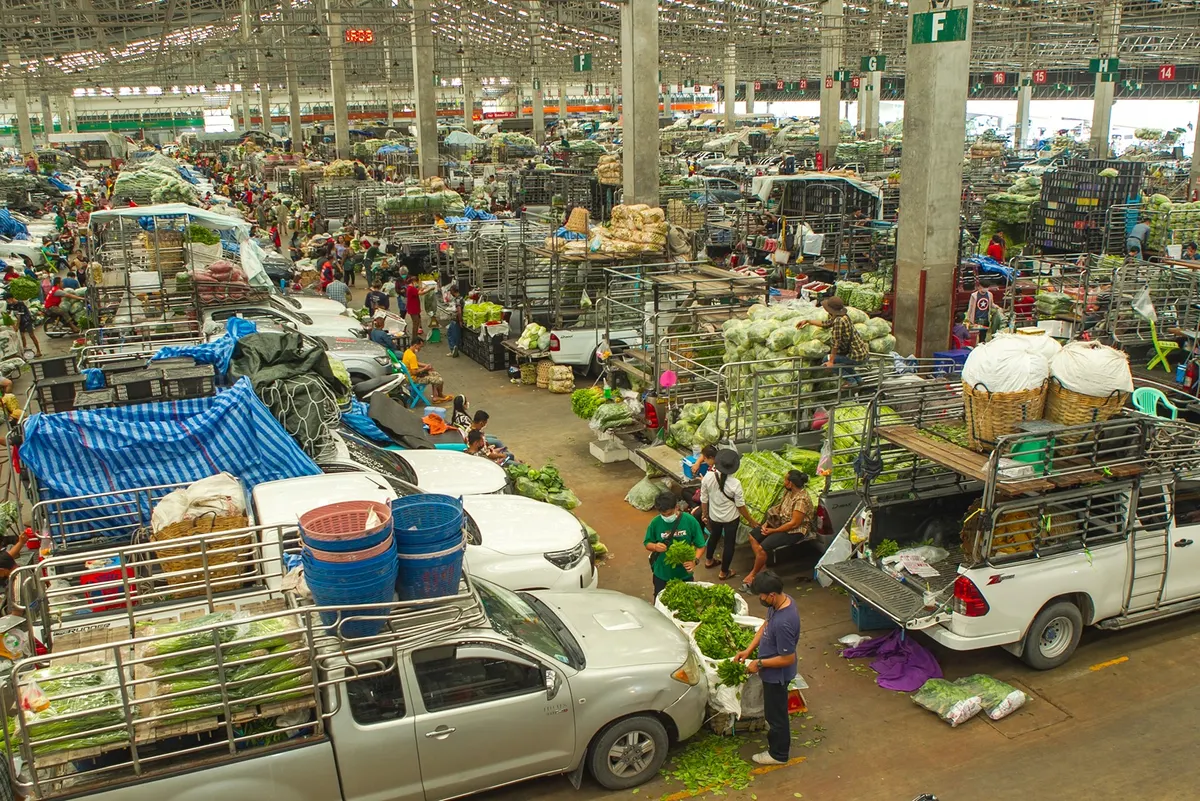 ตลาดสี่มุมเมือง