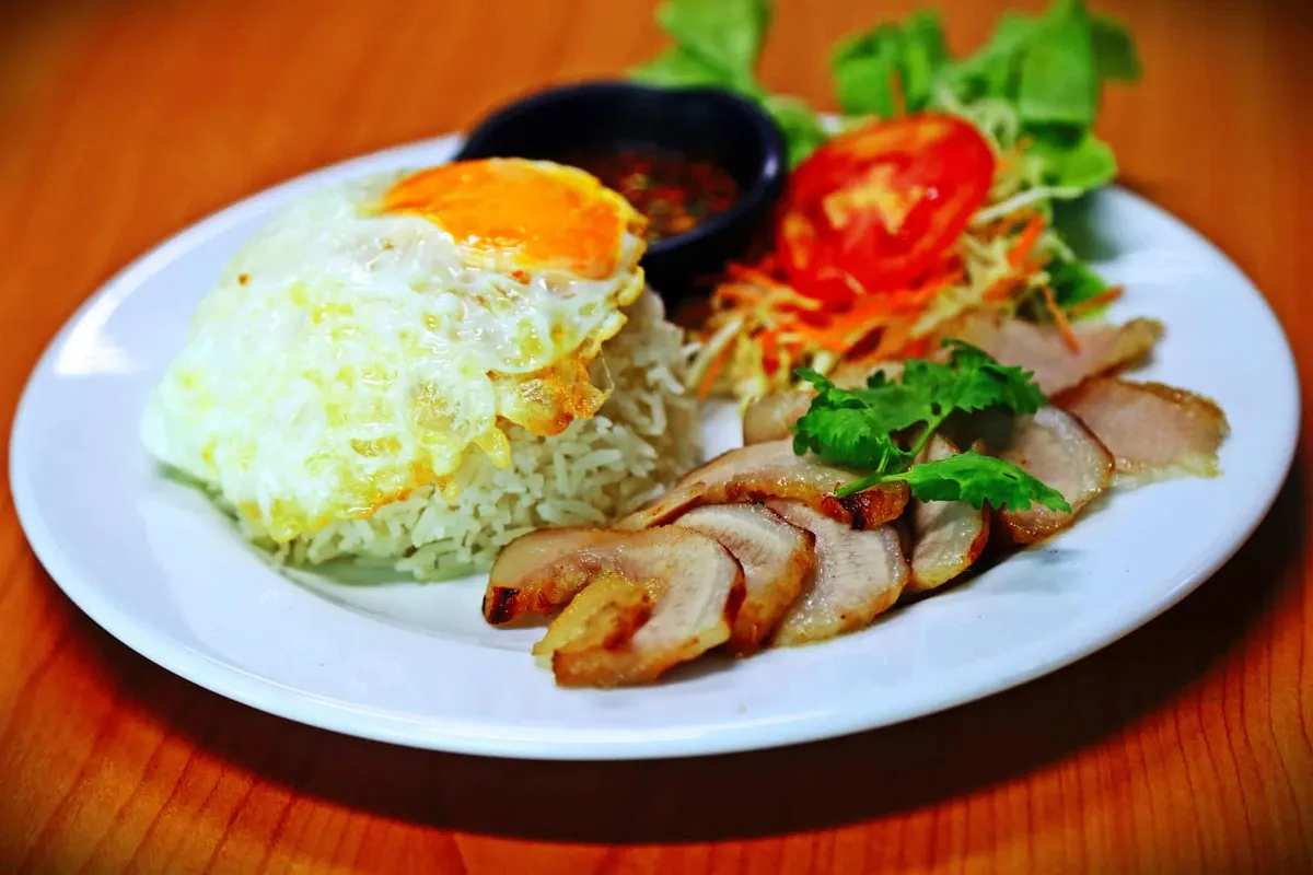 ตำทะลวง ไก่ย่างปลาเผา