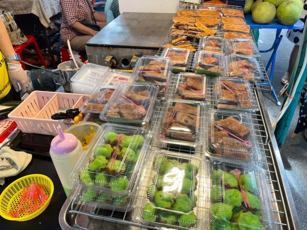 ตลาดเมืองไทยภัทร Thaiphat Market