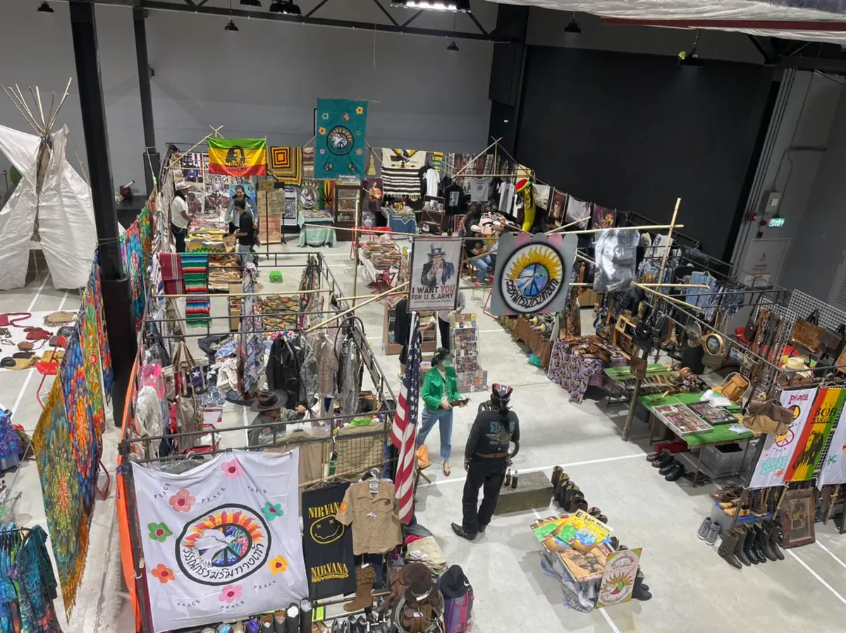Green vintage pop up ชั้น 5 ห้าง The Street รัชดา