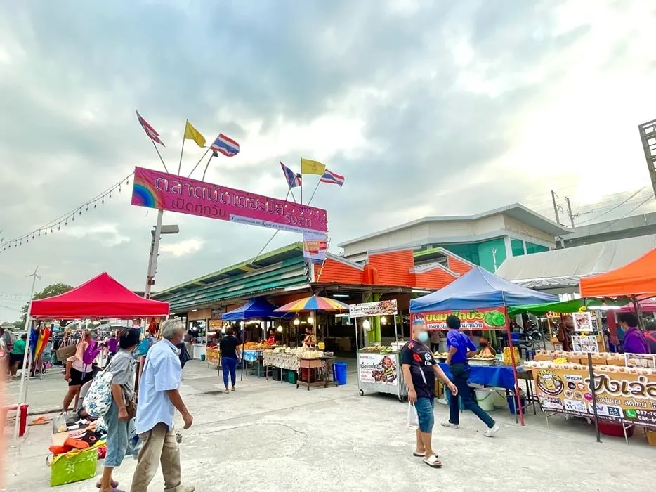 ตลาด เดอะมิลล์ รังสิต