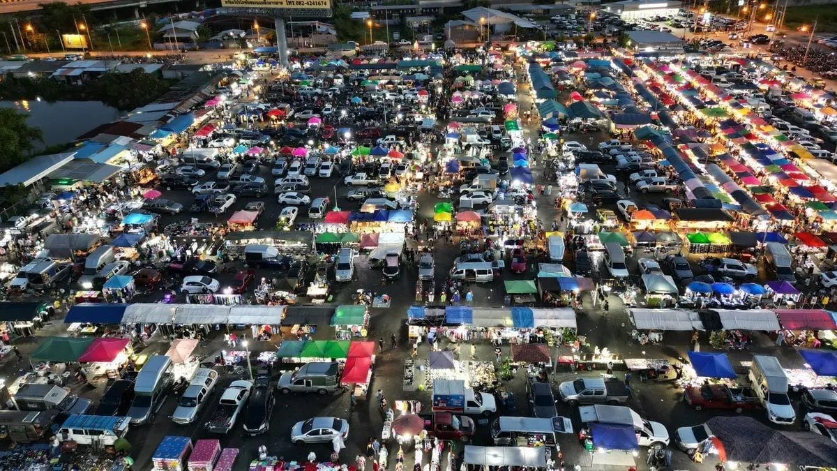 ตลาดนัดสังกะสี สมุทรปราการ