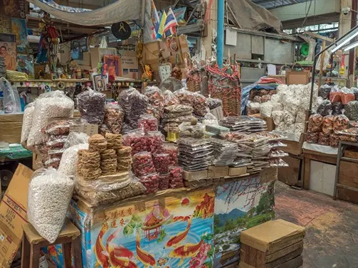 ตลาดยอดพิมาน และ ชุมชนย่านปากคลองตลาด