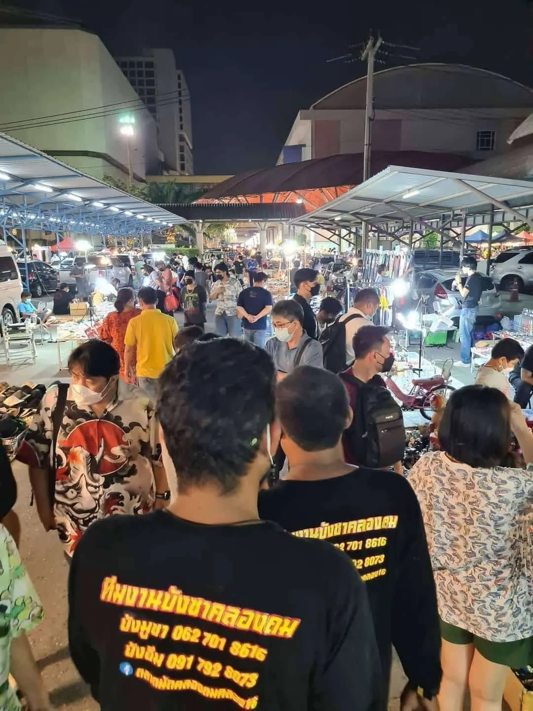 ตลาดนัดคลองถมเซียร์รังสิต