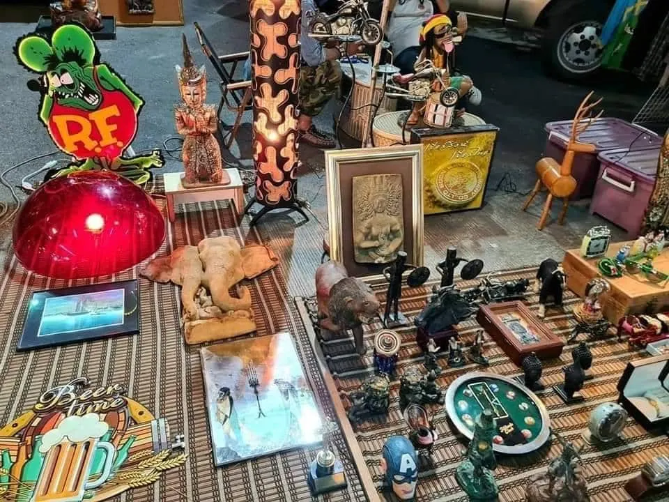 ตลาดนัดคลองถมเซียร์รังสิต