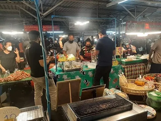 ตลาดเกรียงไกร เคหะร่มเกล้า
