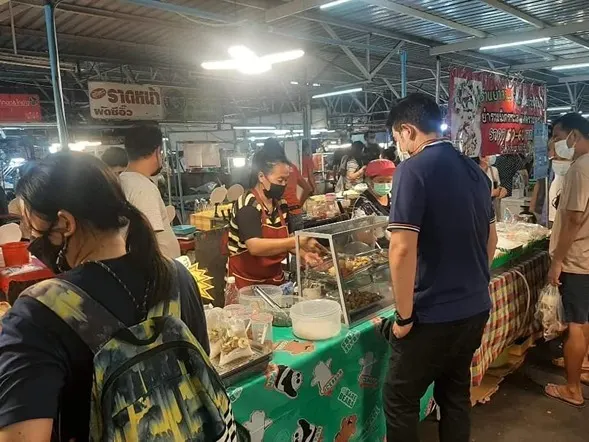 ตลาดเกรียงไกร เคหะร่มเกล้า