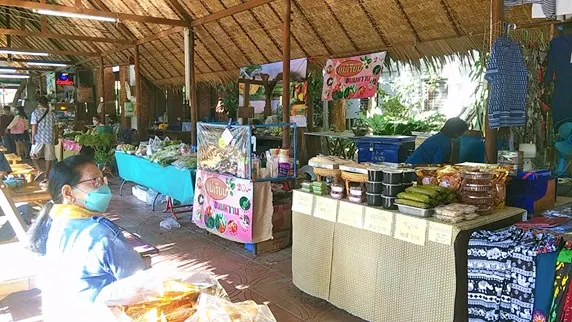 ตลาดน้ำ2คลอง วัดตลิ่งชัน