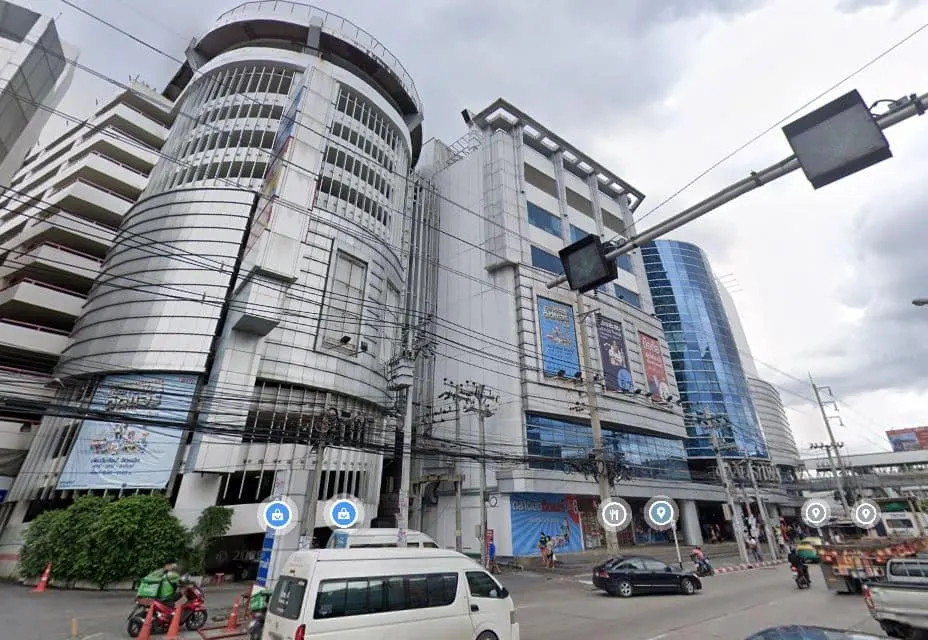 ตลาดนัดพระเครื่องพันธุ์ทิพย์ งามวงศ์วาน
