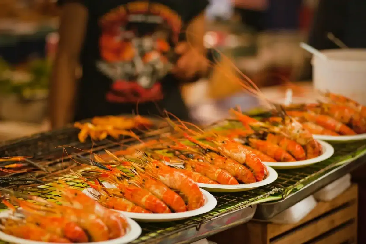 อาหารทะเลกุ้งเผา
