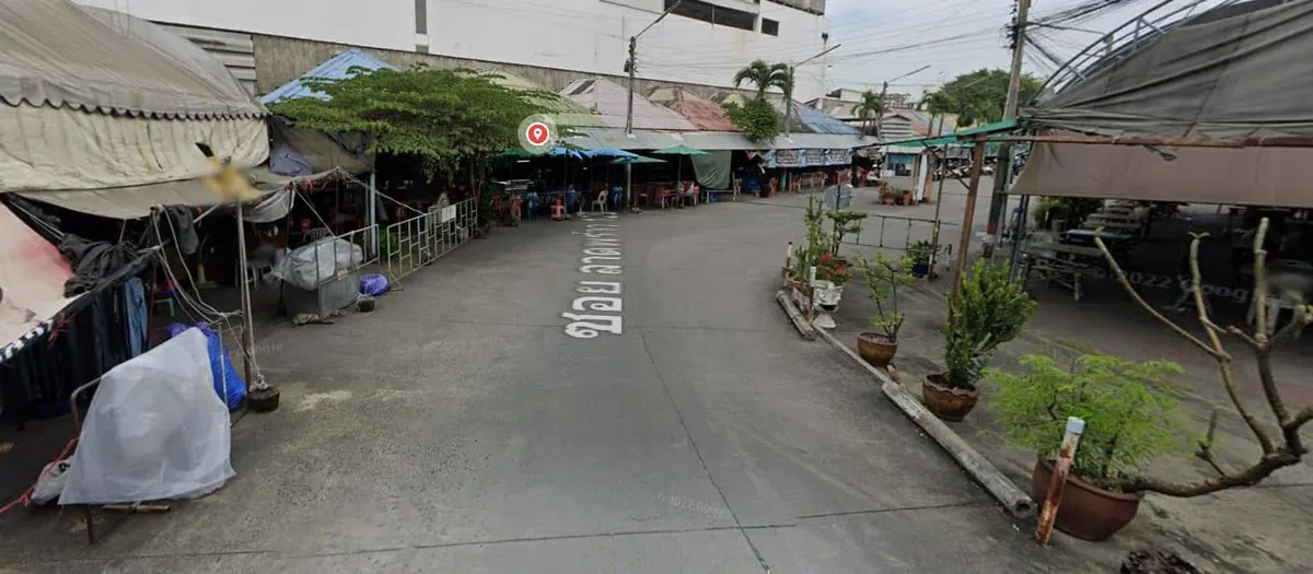 สนามพระเครื่องกรีนลายน์ บางกะปิ ลาดพร้าว