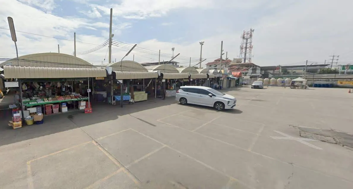 ตลาดนัดสุวรรณภูมิ