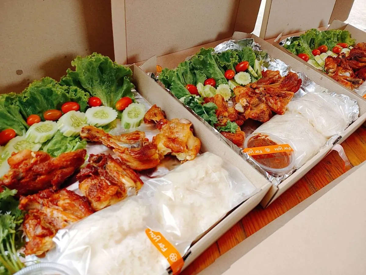แม่เกิ้ล ไก่ทอดจำเริญสุข