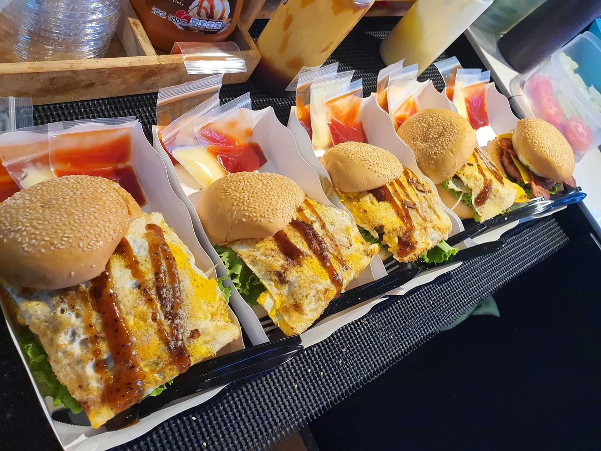 Burger KITOR (3)