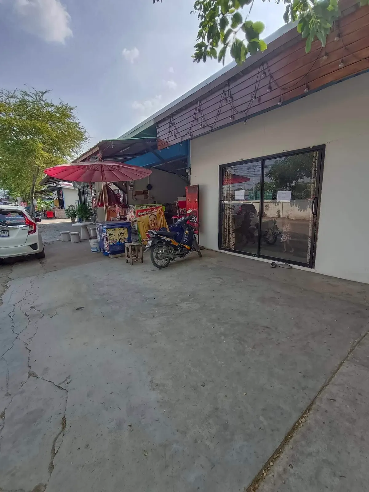 เซ้งร้านพร้อมแอร์ ค้าขายดี